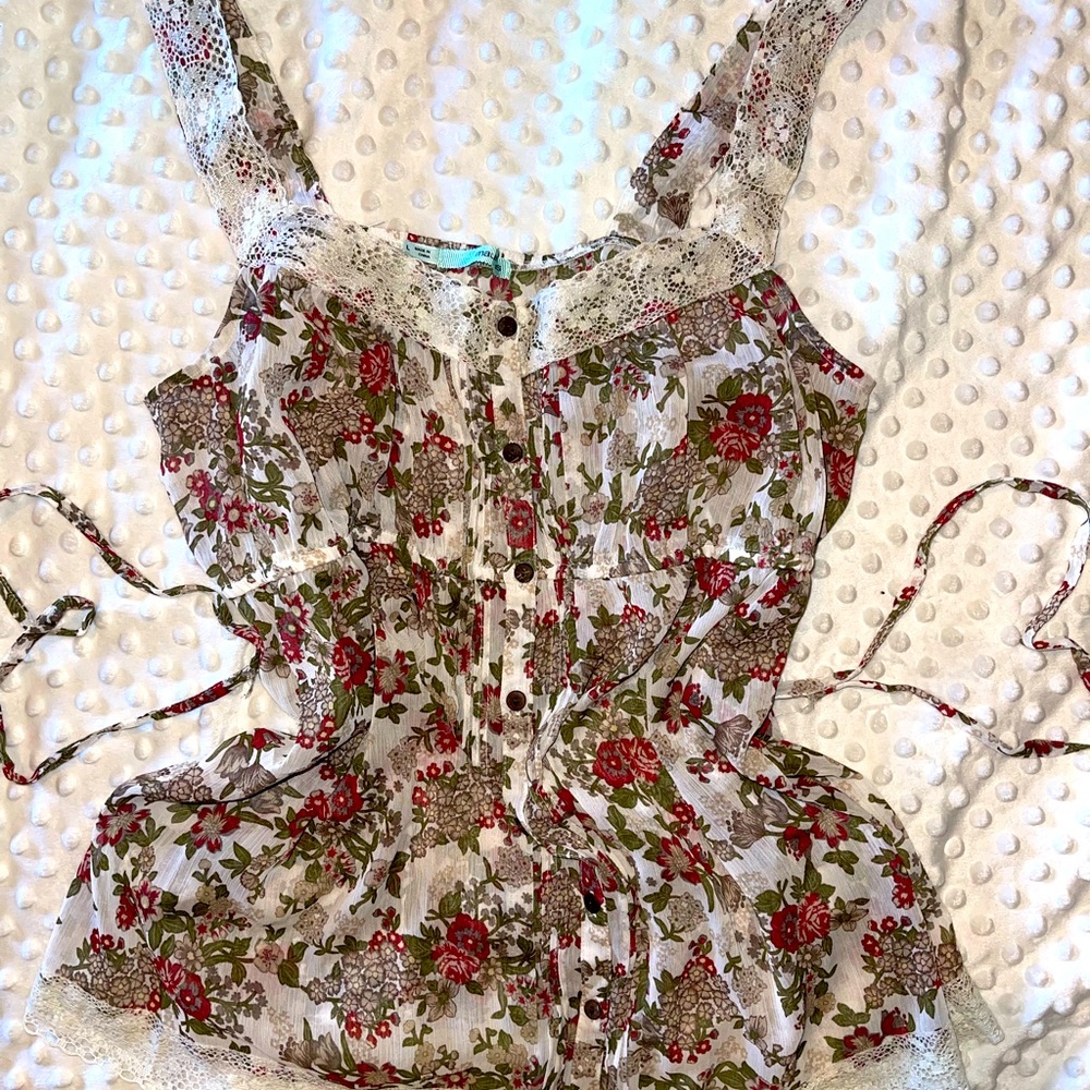 Maurice’s Floral Tank with Lace Detail